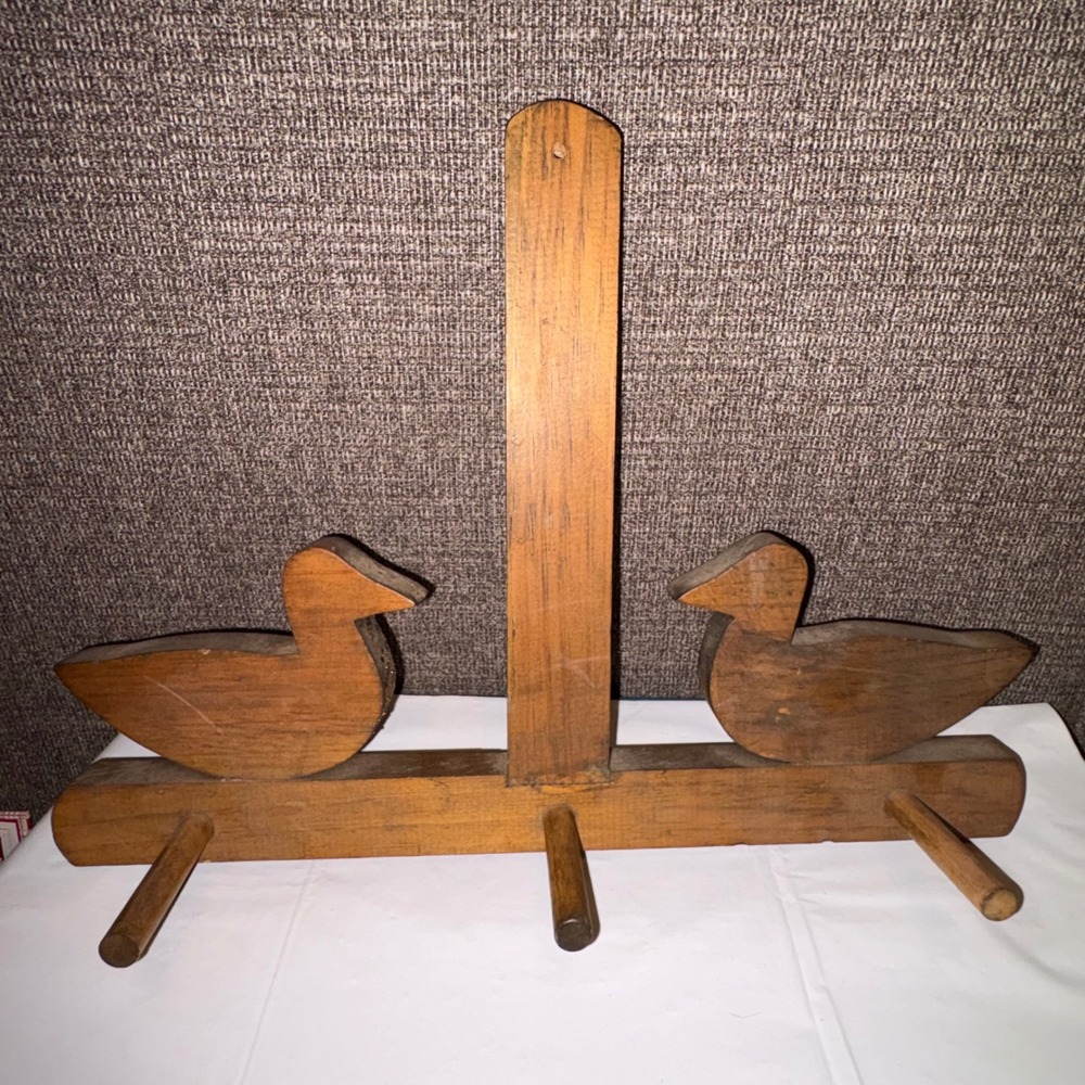 Vintage Handmade Wooden Duck Wall Rack 3 Peg Coat Hat Hanger Rustic Farmhouse